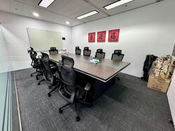 Gateway East (D7), Office #552505471